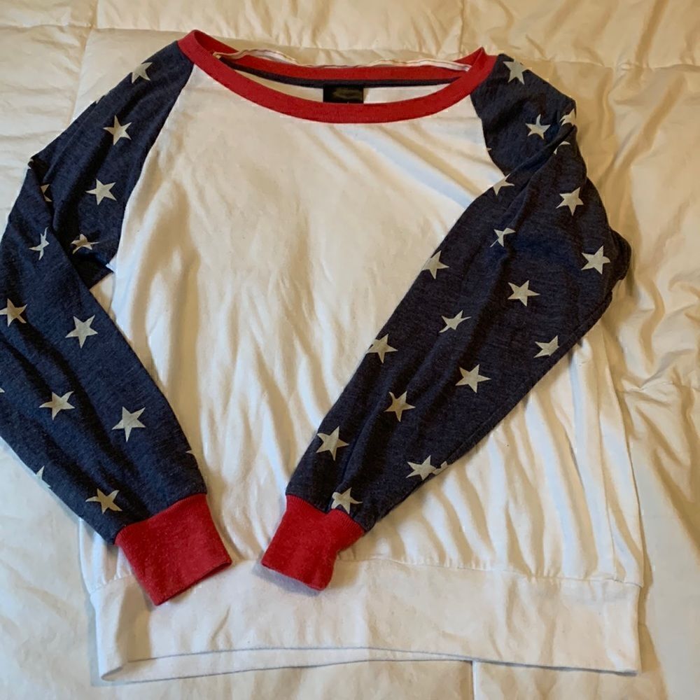 LA SENORITA JOLIE, red/white &blue w/stars, long sleeve polyester/cotton